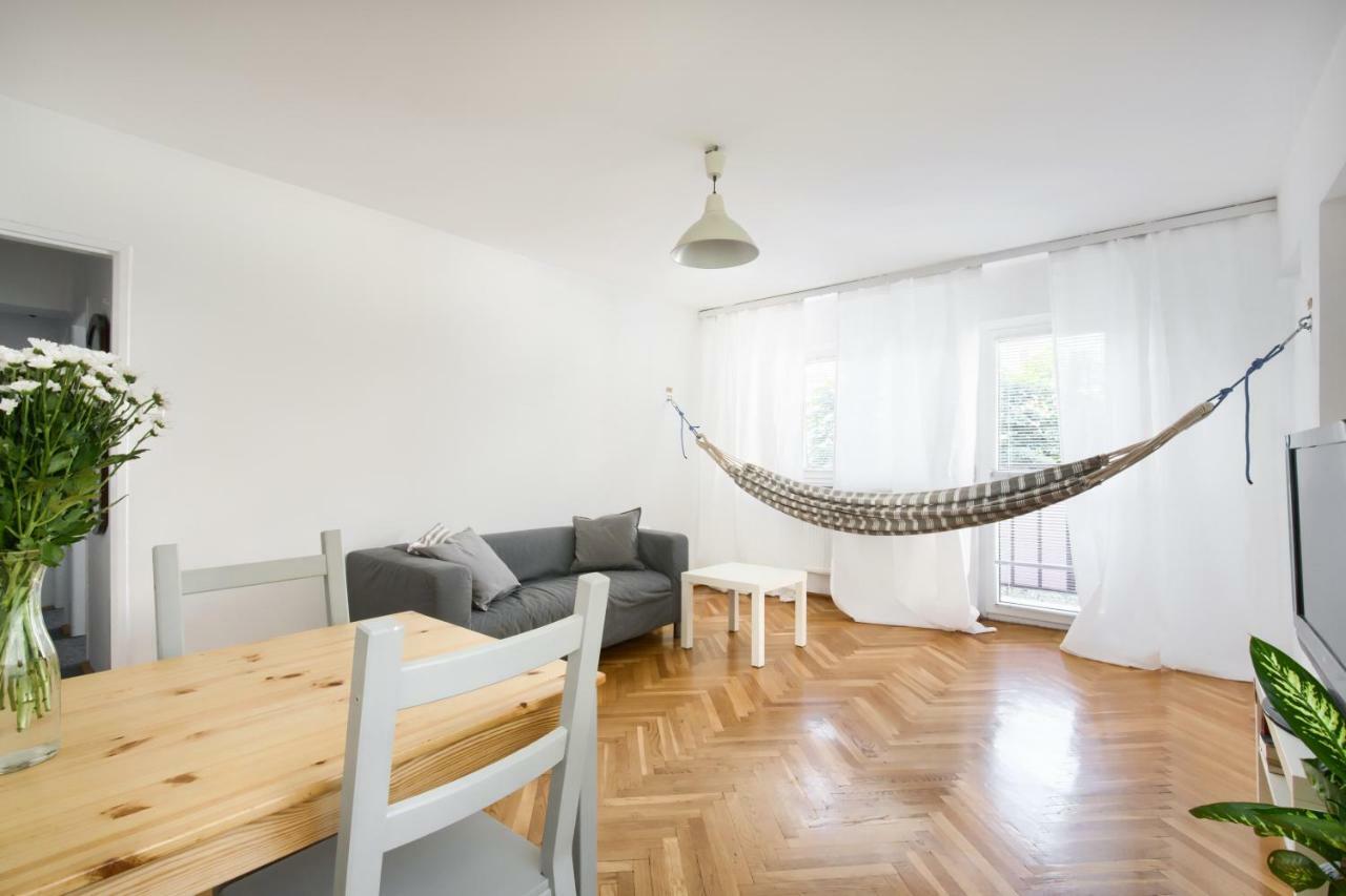 Chmielna Hammock Apartment Varsó Kültér fotó